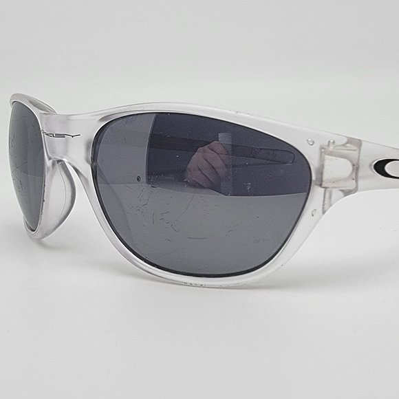 *SOLD* Oakley 03-102 New Frogskins Matte Clear Frame Black Iridium Lens Sunglass - Picture 1 of 12